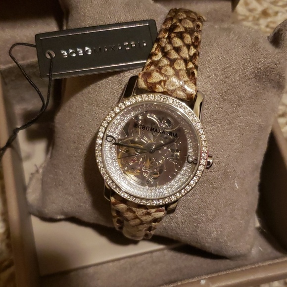 Watch - Picture 2 of 3